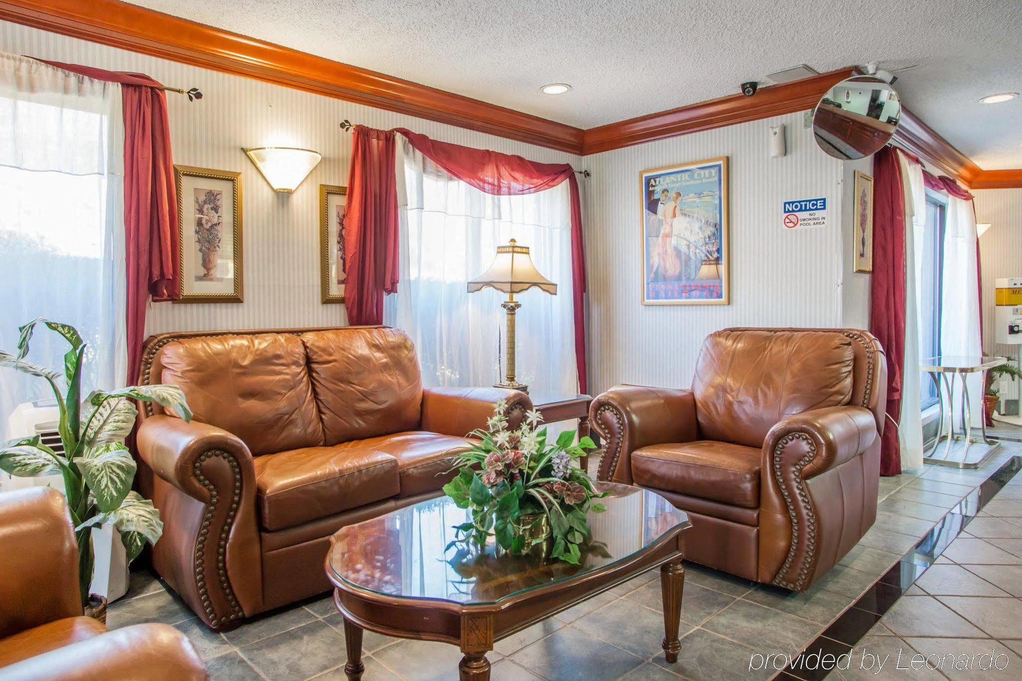 Hometowne Studios By Red Roof Egg Harbor-Atlantic City Airport Egg Harbor Township Exterior photo